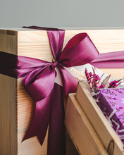 Load image into Gallery viewer, Spa Sanctuary - A Specialty Gift Box (Nationwide Delivery)
