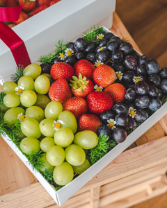 Burgundy Kiss - An Elegant Gift Box | make hay, sunshine!.